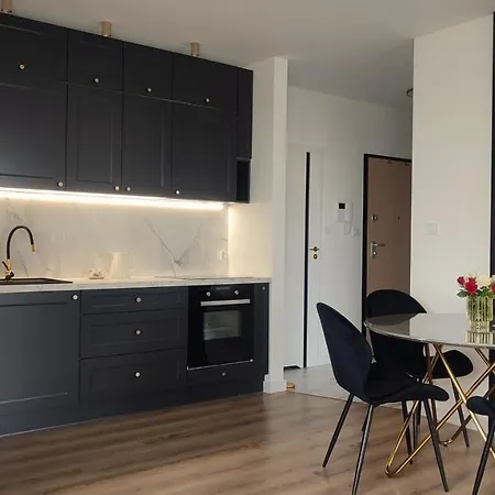 Szmaragdowy Light Tower Aquapark רדה