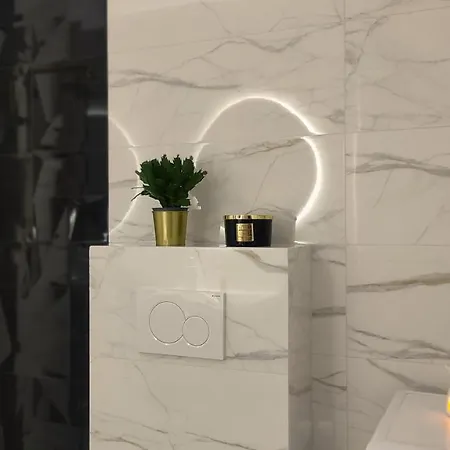 דירה Szmaragdowy Light Tower Aquapark רדה